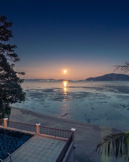 découvrez les magnifiques îles andaman, un véritable paradis tropical au cœur de l'océan indien, offrant des plages de sable blanc, des eaux cristallines et une biodiversité exceptionnelle. parfait pour les amateurs de plongée, de randonnée et d'aventures exotiques.