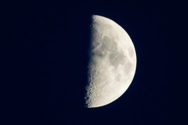 découvrez des espaces culturels uniques qui célèbrent la diversité artistique et l'héritage culturel. explorez des musées, des galeries, des théâtres et des lieux de rencontre qui enrichissent votre expérience culturelle et favorisent l'échange entre les différentes communautés.