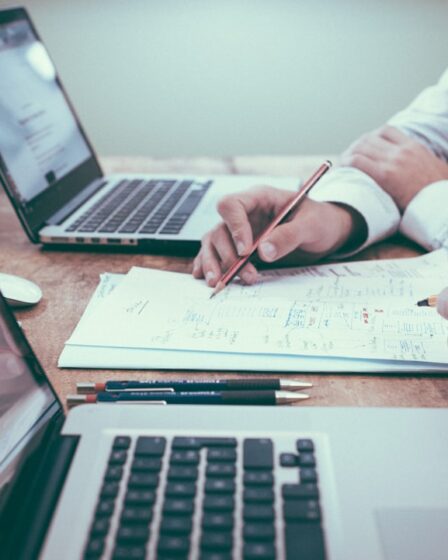 découvrez notre carte d'arrivée numérique, la solution innovante pour simplifier vos procédures d'enregistrement. gagnez du temps et profitez d'une expérience sans stress dès votre arrivée.