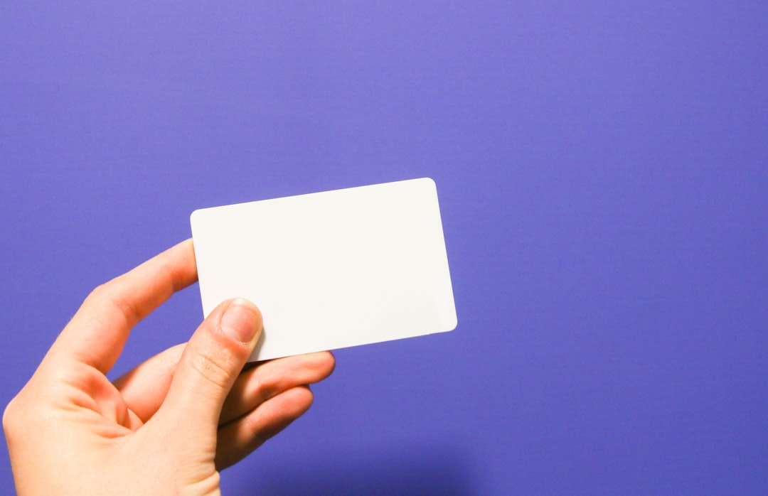 découvrez notre carte d'arrivée numérique qui simplifie votre processus d'enregistrement. accédez facilement à toutes les informations nécessaires à votre arrivée pour un voyage sans stress.