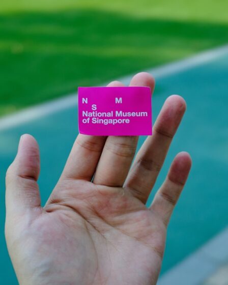 découvrez notre carte d'arrivée numérique, une solution pratique et rapide pour simplifier votre enregistrement à l'hôtel ou à votre destination. profitez d'un processus sans papier, sécurisé et efficace, pour un voyage sans tracas.