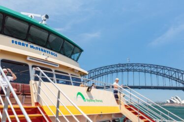 découvrez les enjeux et débats qui entourent la notion de controverse. analyse des opinions divergentes, des influences culturelles et des conséquences des controverses sur la société. plongez au cœur des discussions qui suscitent passion et désaccord.