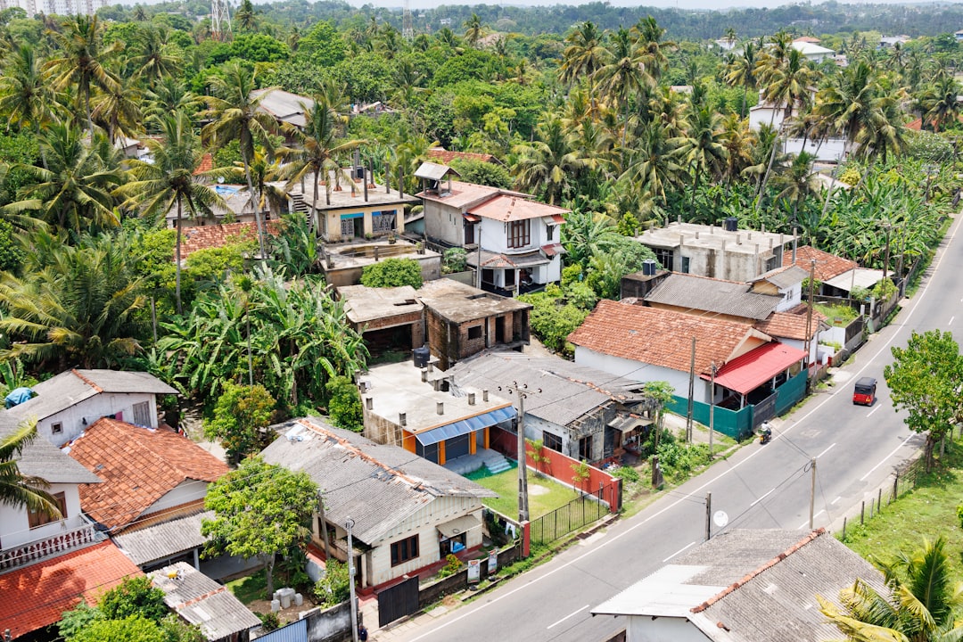 découvrez des trésors cachés qui éveillent la curiosité et enrichissent votre quête d'aventure. explorez des lieux méconnus et des expériences uniques qui transformeront votre vision du monde.
