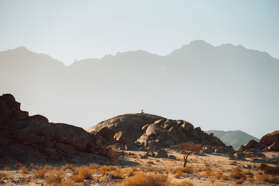 découvrez le monde à travers des expériences de voyage inoubliables. explorez des destinations captivantes, des cultures riches et des aventures extraordinaires qui enrichiront votre vie. préparez-vous à créer des souvenirs mémorables grâce à nos conseils et inspirations de voyage.