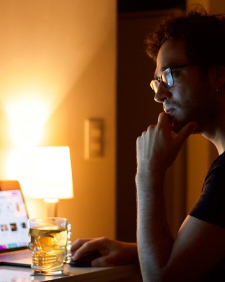 découvrez les clés de l'entrepreneuriat : stratégies, conseils pratiques et inspirations pour réussir dans votre aventure d'entreprise. apprenez à transformer vos idées en succès et à bâtir une carrière épanouissante.