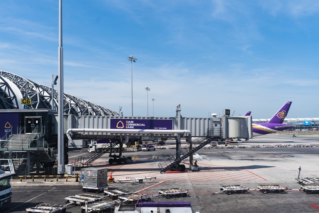 découvrez l'augmentation des tarifs aériens pour la thaïlande en 2026 et préparez votre voyage en tenant compte des nouvelles tendances des prix.